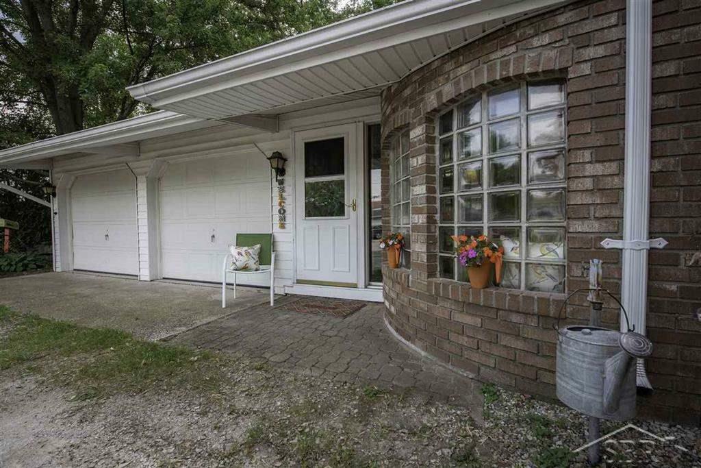 Property Photo:  303 S Auburn Rd.  MI 48611 