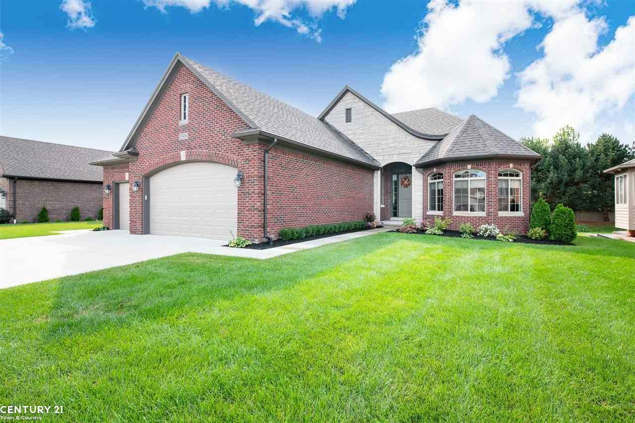 Property Photo:  15308 Piermont Dr  MI 48042 