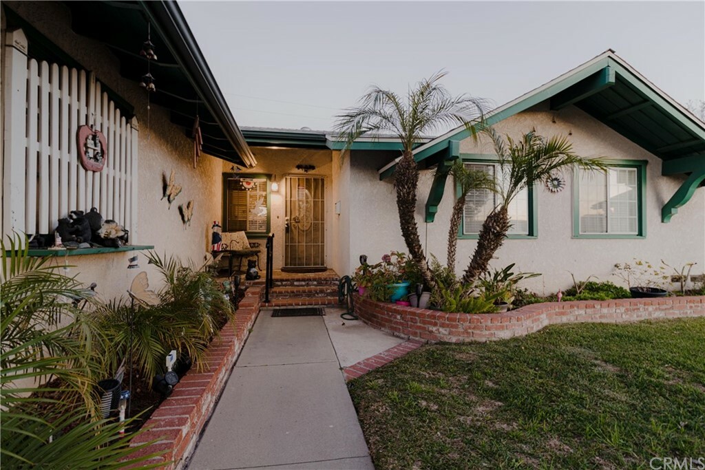 Property Photo:  4238 N Shadydale Avenue  CA 91722 