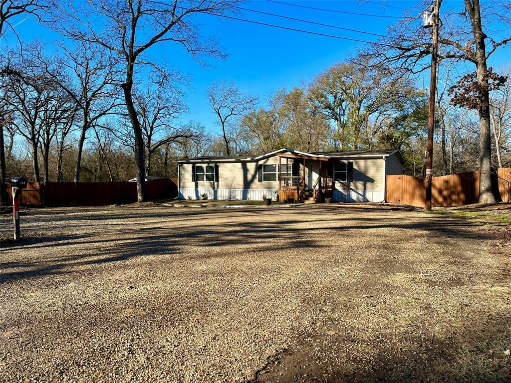 Property Photo:  118 Ashley Lane  TX 75156 