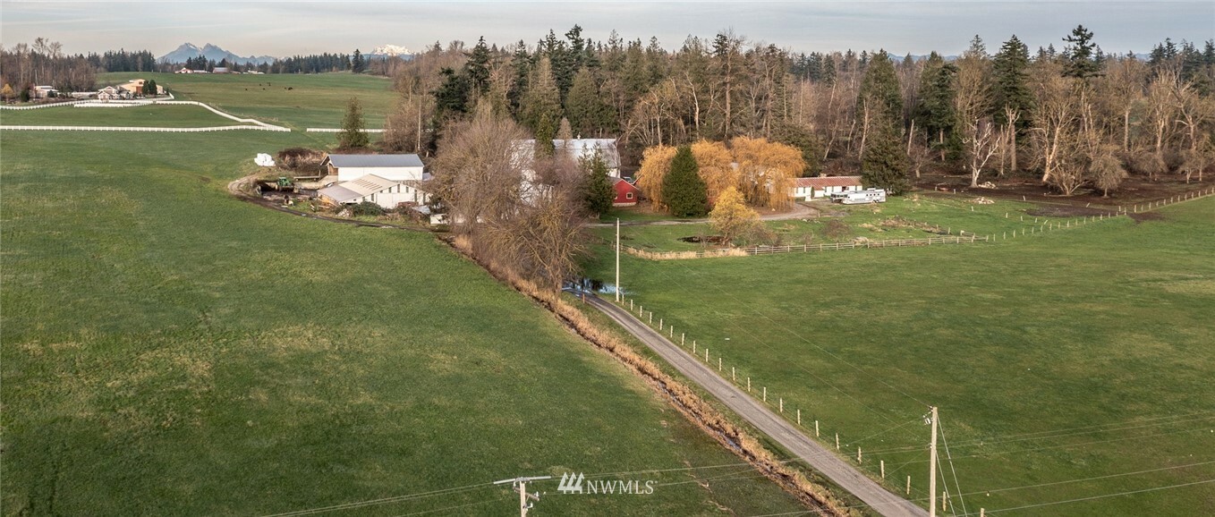 Property Photo:  1858 W Badger Road  WA 98240 