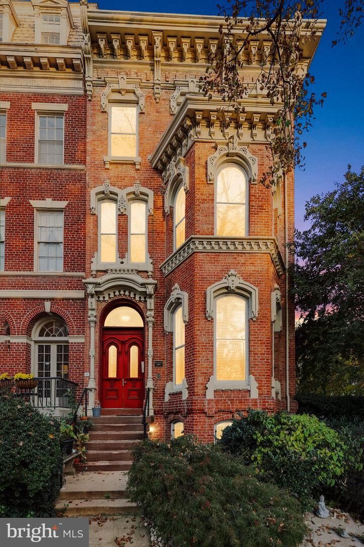 Property Photo:  1601 16th Street NW 5  DC 20009 