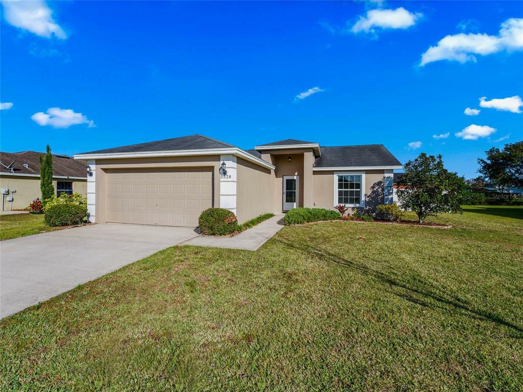 Property Photo:  5528 Great Egret Drive  FL 34748 