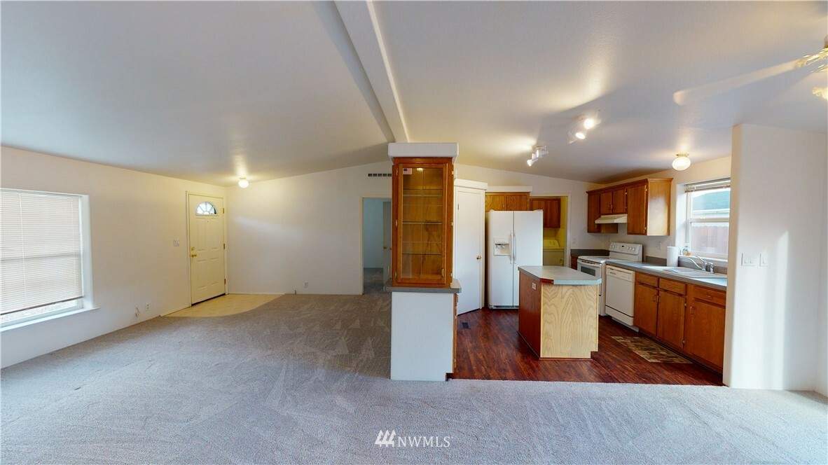 Property Photo: 615 NW 4th Avenue OR 97862