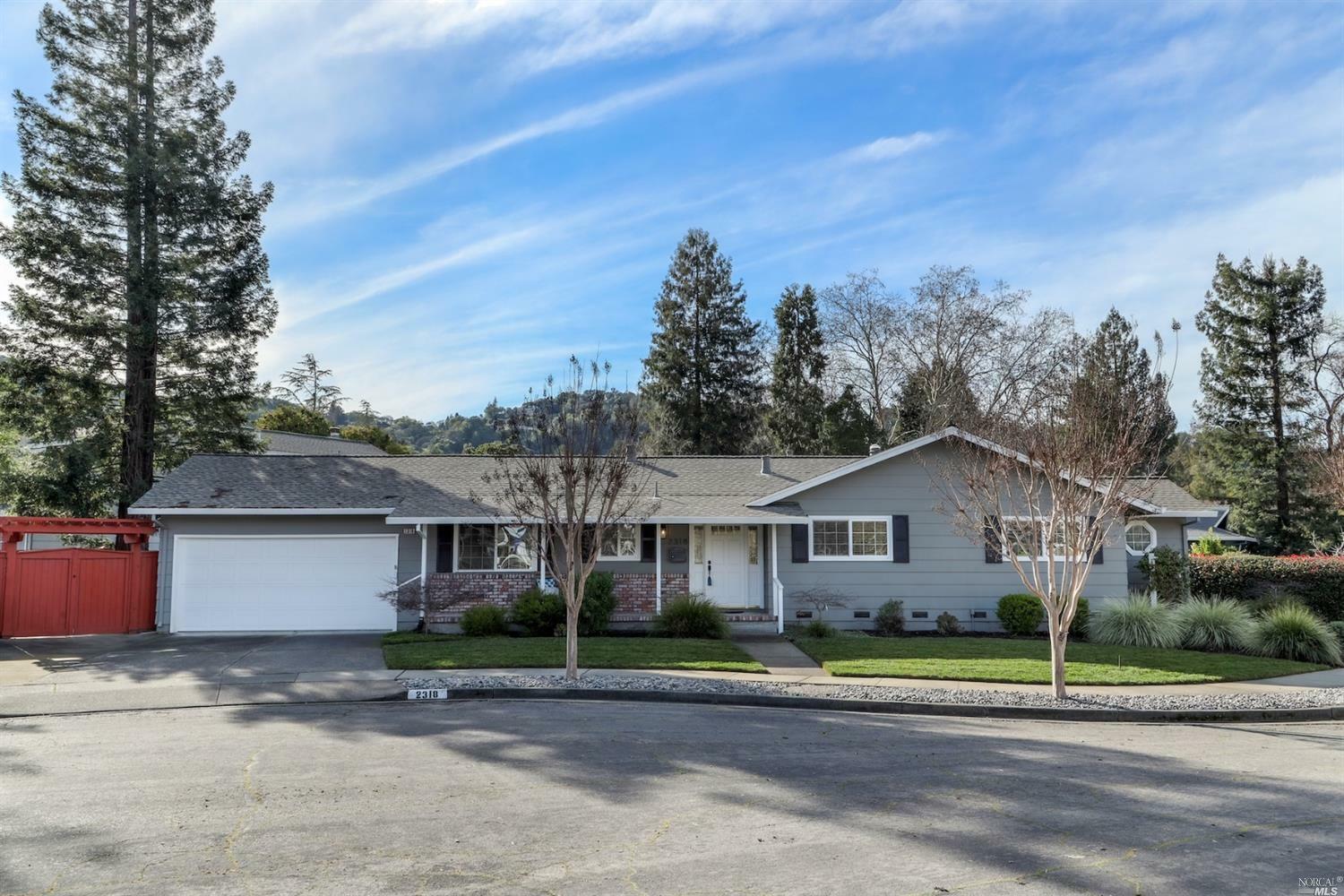 Property Photo: 2318 Warwick Drive CA 95405