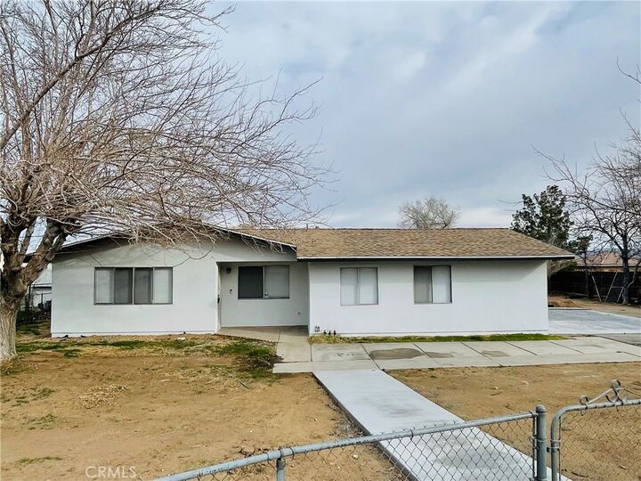 Property Photo: 16420 Cashew Street CA 92345