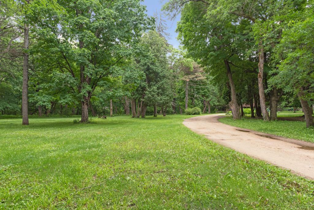 Property Photo:  1515 E 98th Street  MN 55425 