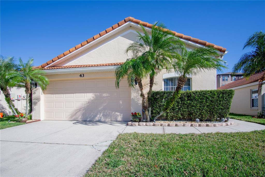 Property Photo: 43 Tuscany Pointe Avenue FL 32807