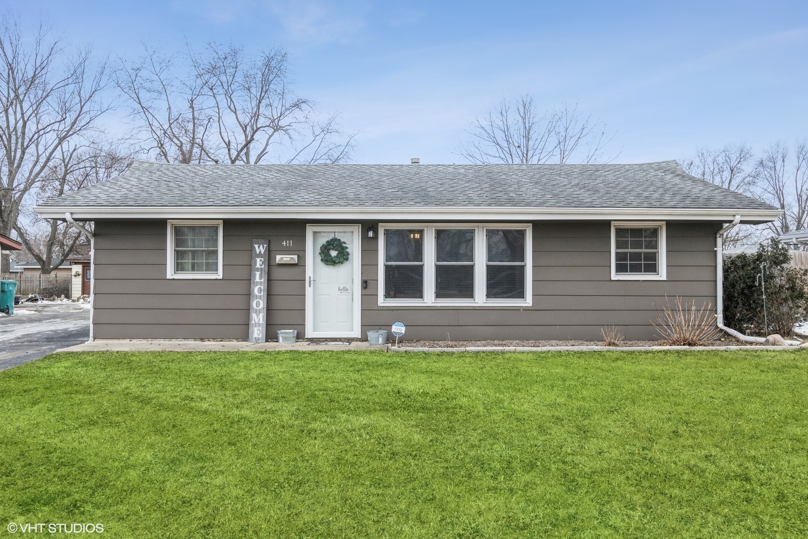 Property Photo: 411 Burke Drive IL 60433
