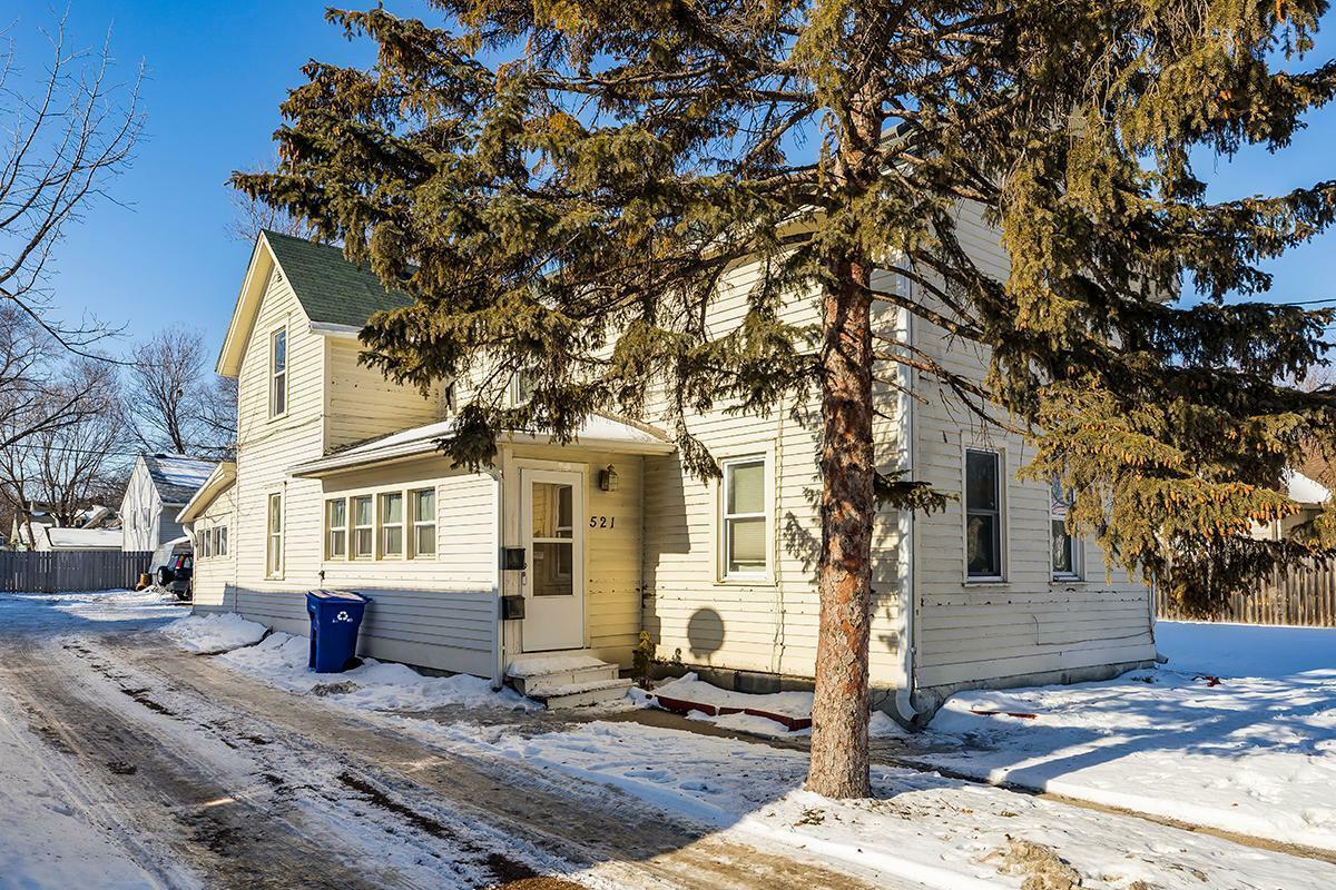 Property Photo: 521 Bay Street MN 55102