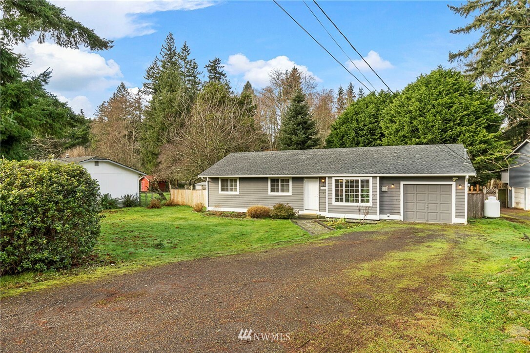 Property Photo:  27197 Meadow Circle NE  WA 98346 