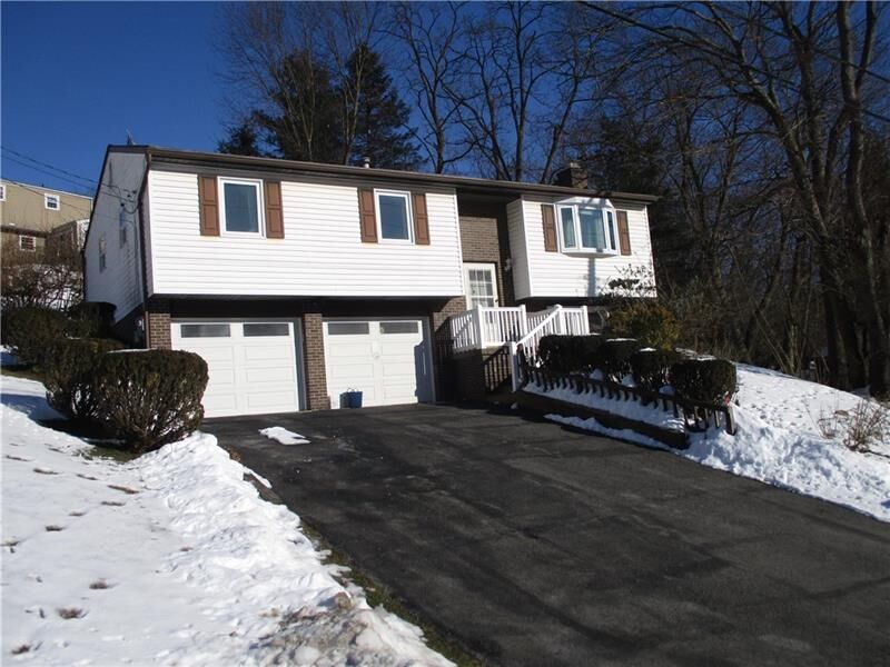 Property Photo:  3110 Greenfield  Rd  PA 15116 