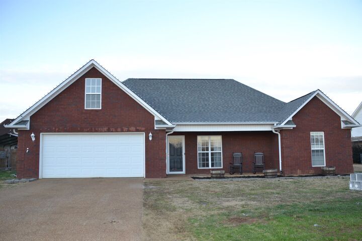 210 Sparrow Cove  Medina TN 38355 photo
