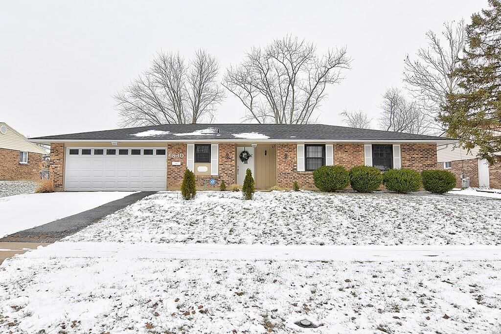 Property Photo: 6830 Dial Drive OH 45424