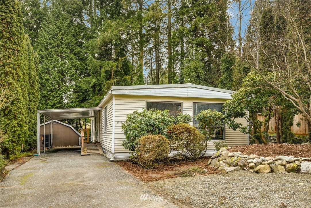 Property Photo:  19151 130th Court NE  WA 98011 