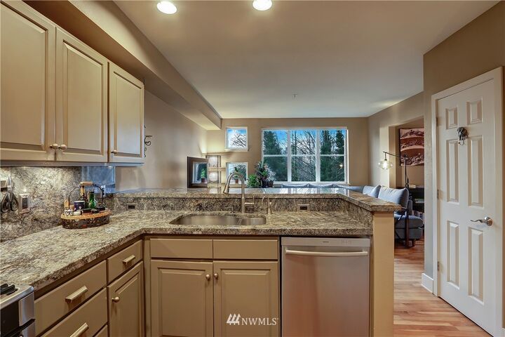 Property Photo: 22005 6th Avenue S 204 WA 98198