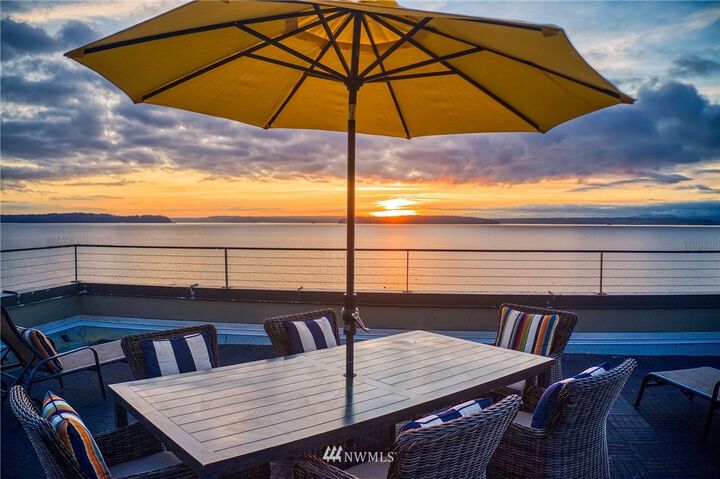 Property Photo:  4115 Beach Drive SW D  WA 98116 