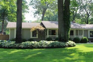 Property Photo:  1016 Lancelot Drive  MI 49445 