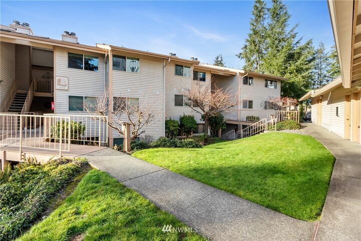 Property Photo:  7606 37th Street W 3L  WA 98466 