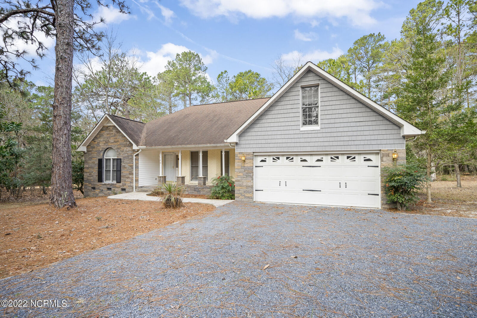 Property Photo: 140 Torrey Pines Lane NC 28374