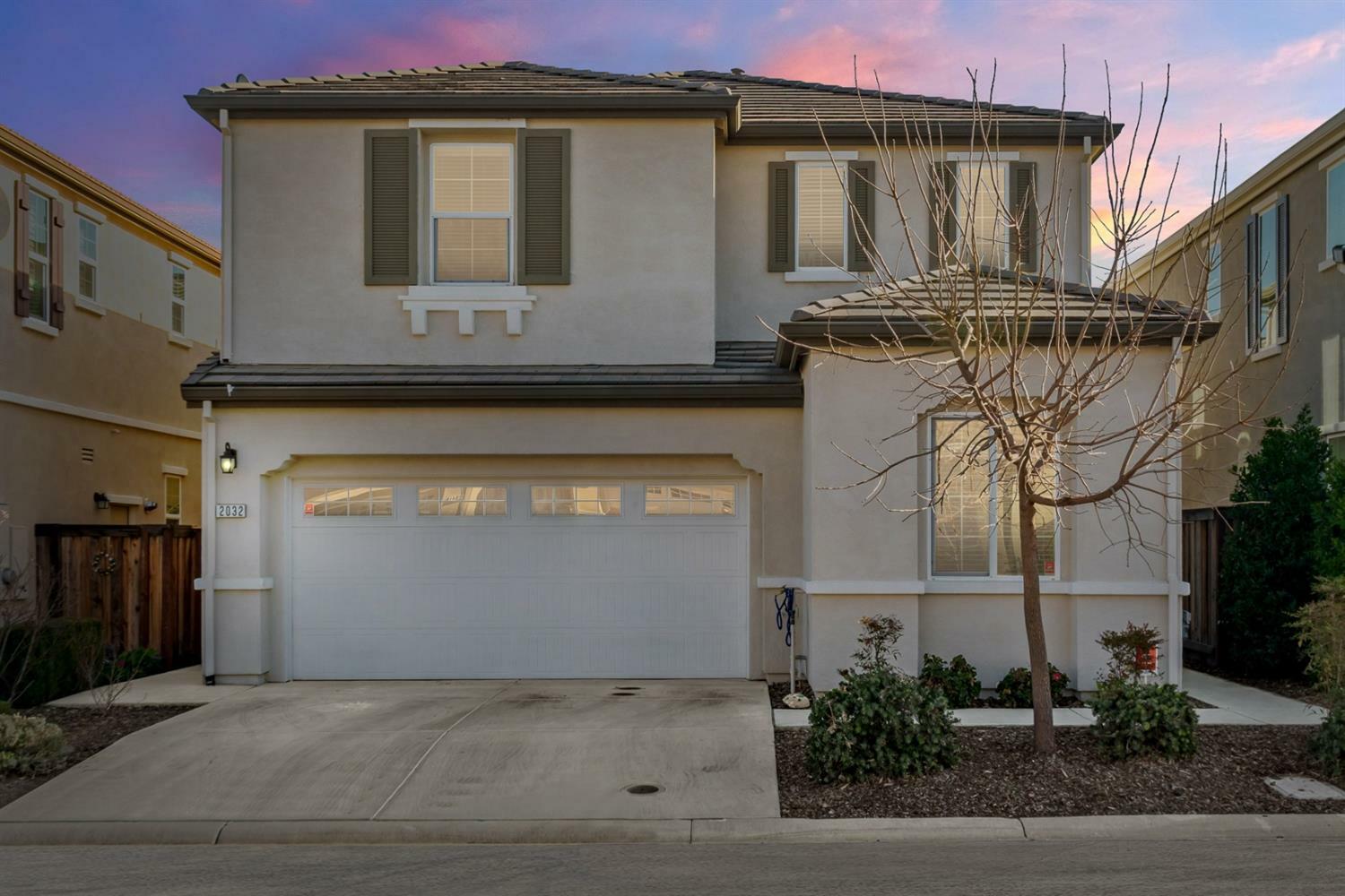 Property Photo:  2032 Sycamore Grove Lane  CA 95747 