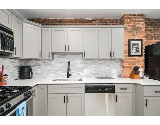 Property Photo: 8 Saxton Street 2 MA 02125