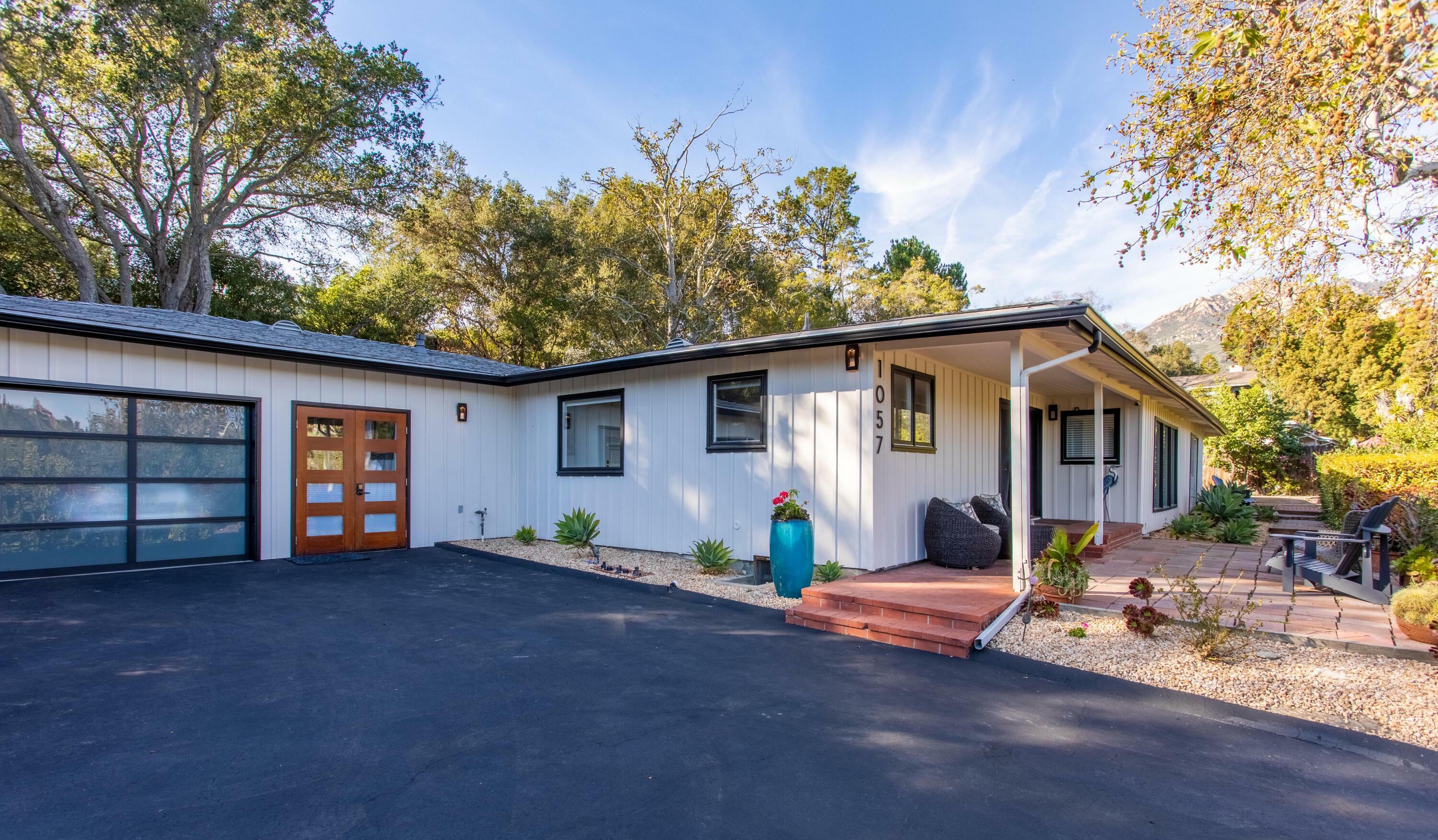 Property Photo:  1057 Tunnel Rd  CA 93105 