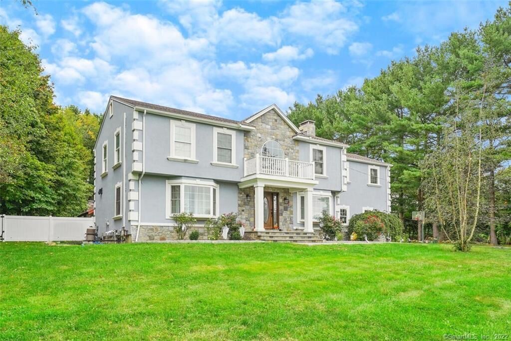 Property Photo:  133 Roosevelt Drive  CT 06611 