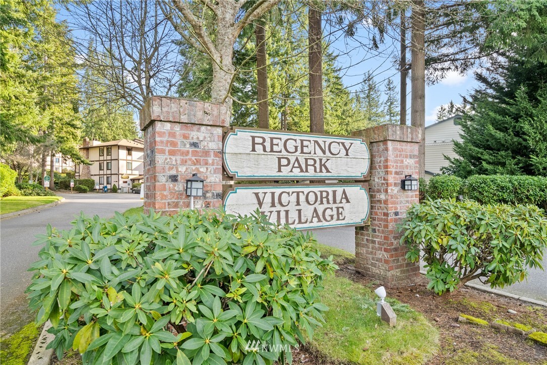 Property Photo: 4601 Grandview Drive W R210 WA 98466