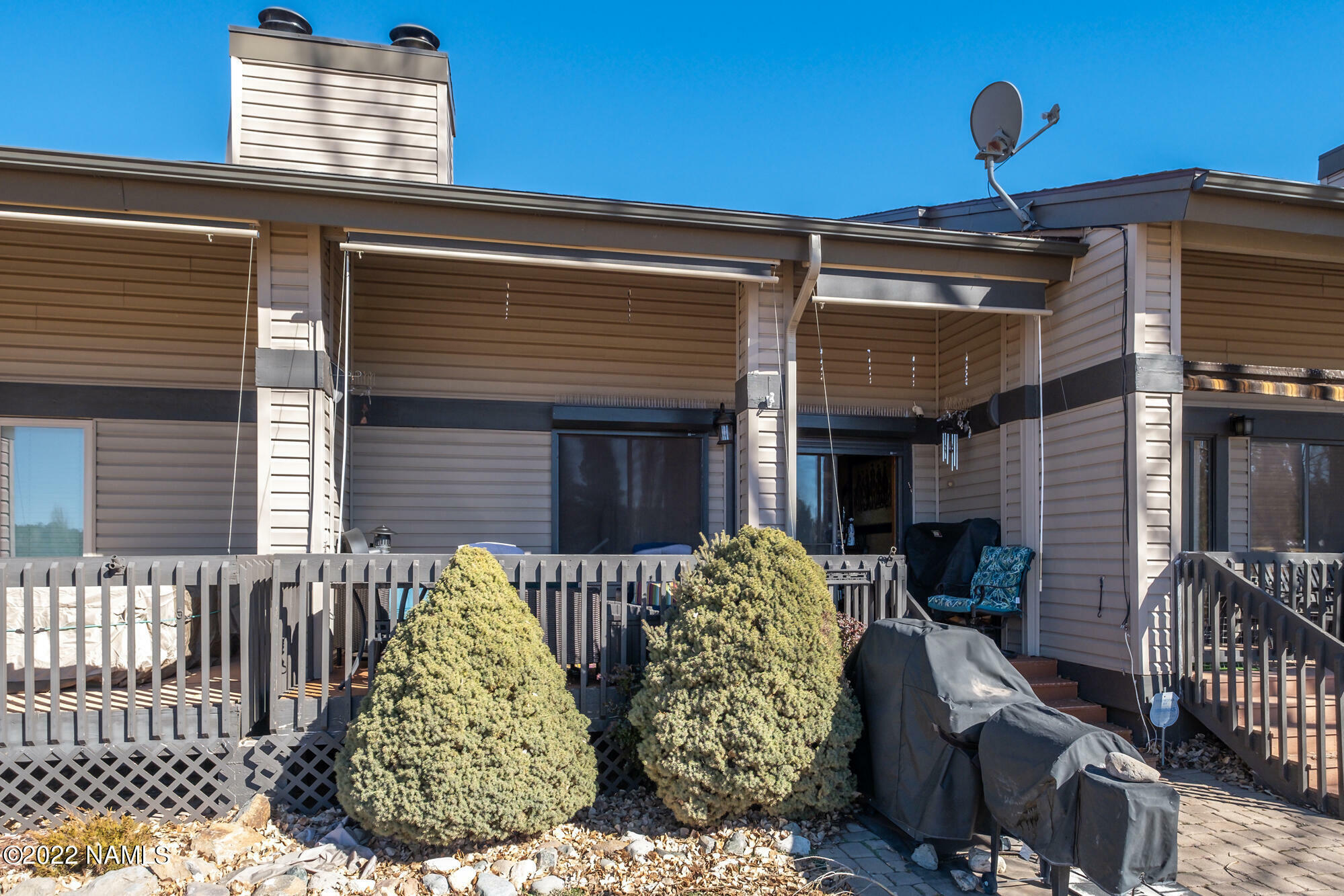Property Photo: 17810 S Walapai Road 66 AZ 86017