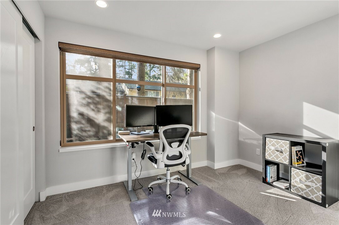 Property Photo: 16381 NE 16th Court B2 WA 98008