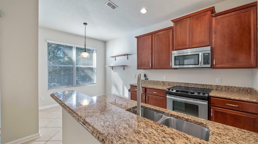 Property Photo: 7802 Brofield Avenue FL 34786
