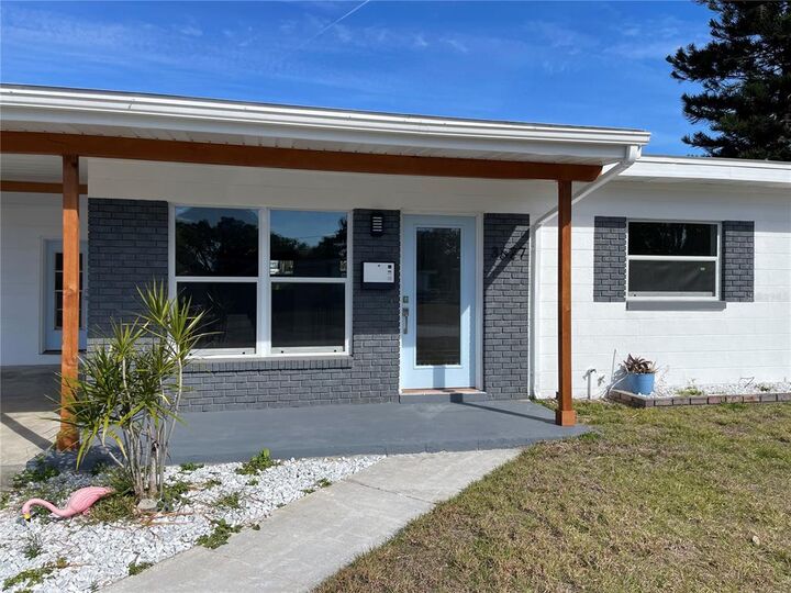 Property Photo: 3627 E Kaley Avenue FL 32812