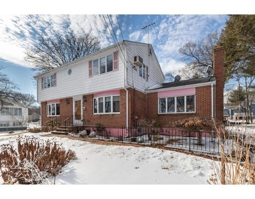 Property Photo: 185 Draper St MA 01852