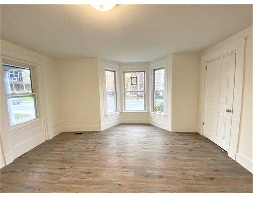 Property Photo: 65 Montvale Ave 1 MA 01801