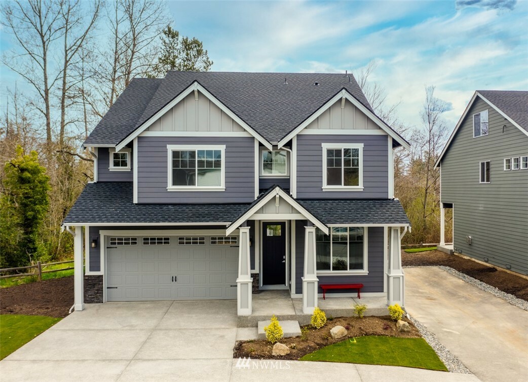 Property Photo: 6423 22nd Street Ct NE WA 98422
