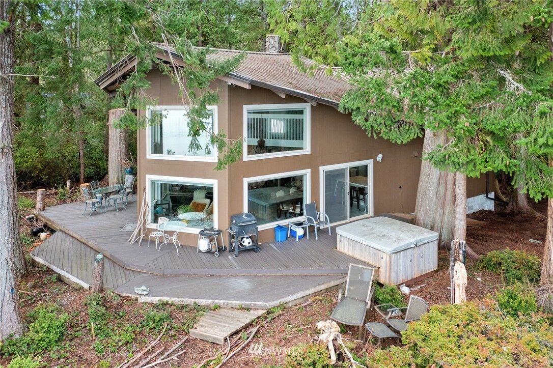 Property Photo: 454 E Chesapeake Drive WA 98584