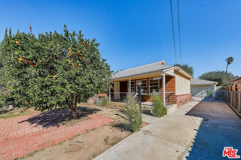 Property Photo:  10208 Vassar Avenue  CA 91311 