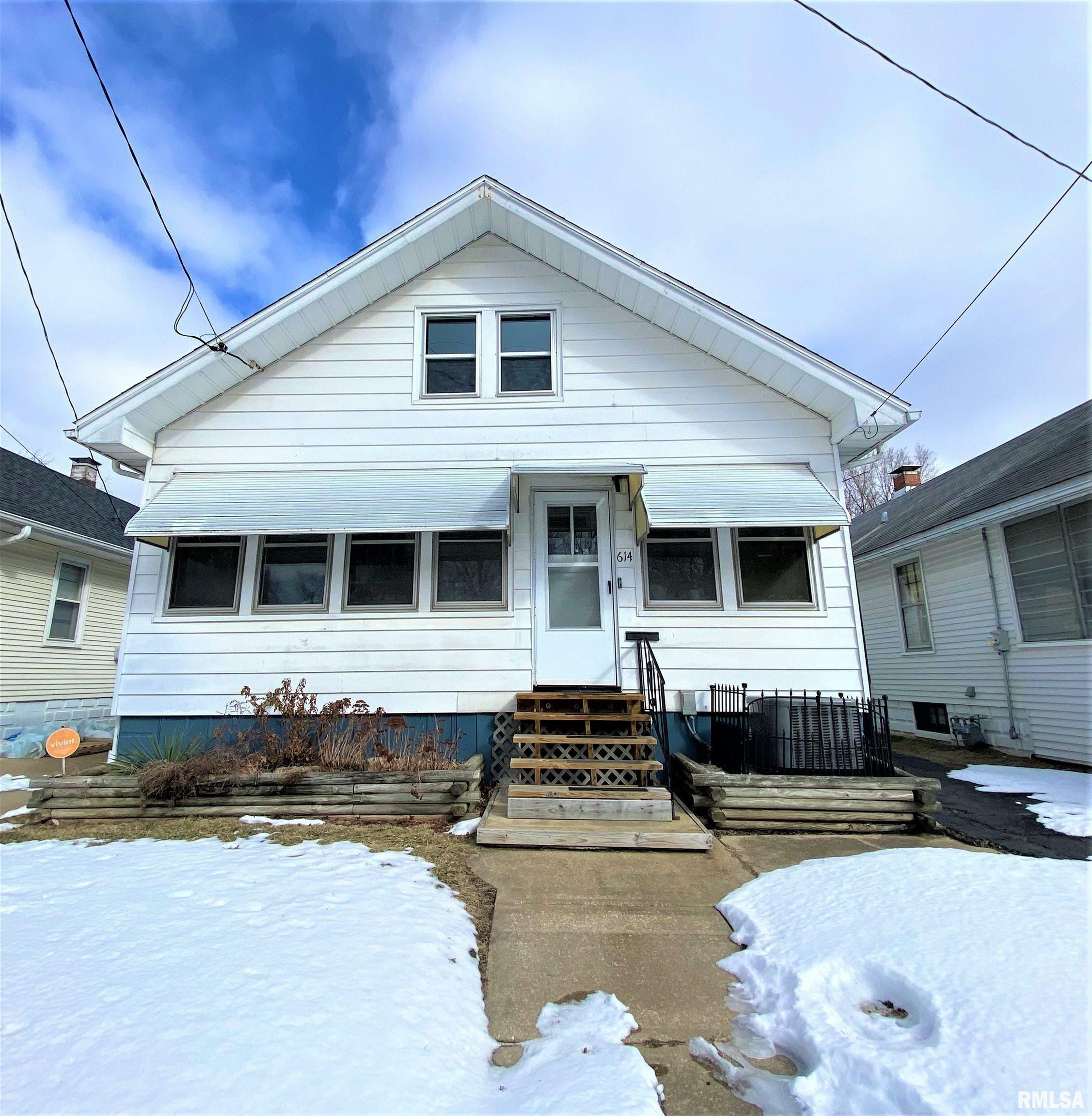 614 Phelps  Peoria IL 61603 photo