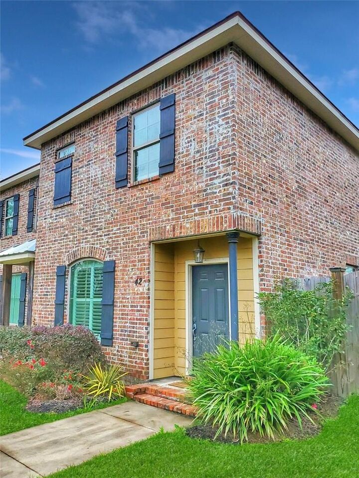 5017 S Prien Lake Road 42  Lake Charles LA 70605 photo