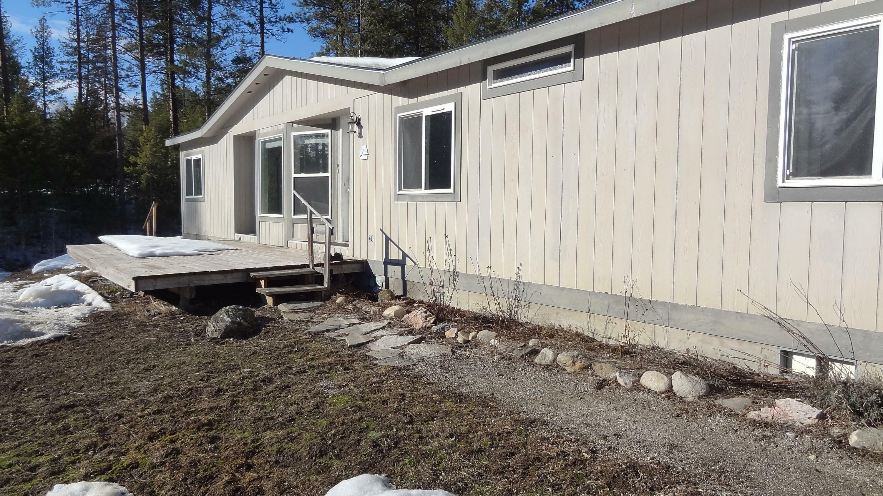 Property Photo:  1078 B Starvation Lake Rd  WA 99114 