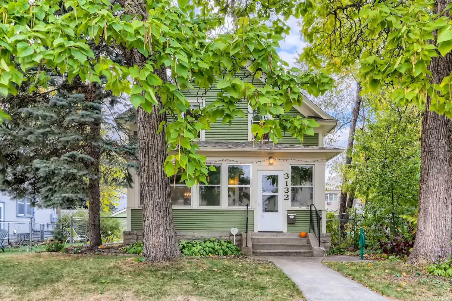 Property Photo: 3132 Longfellow Avenue MN 55407