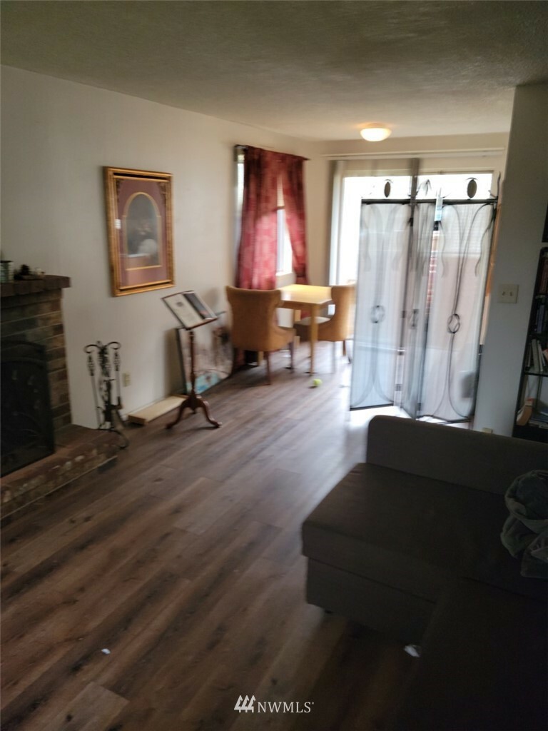 Property Photo: 3328 L Street WA 98663