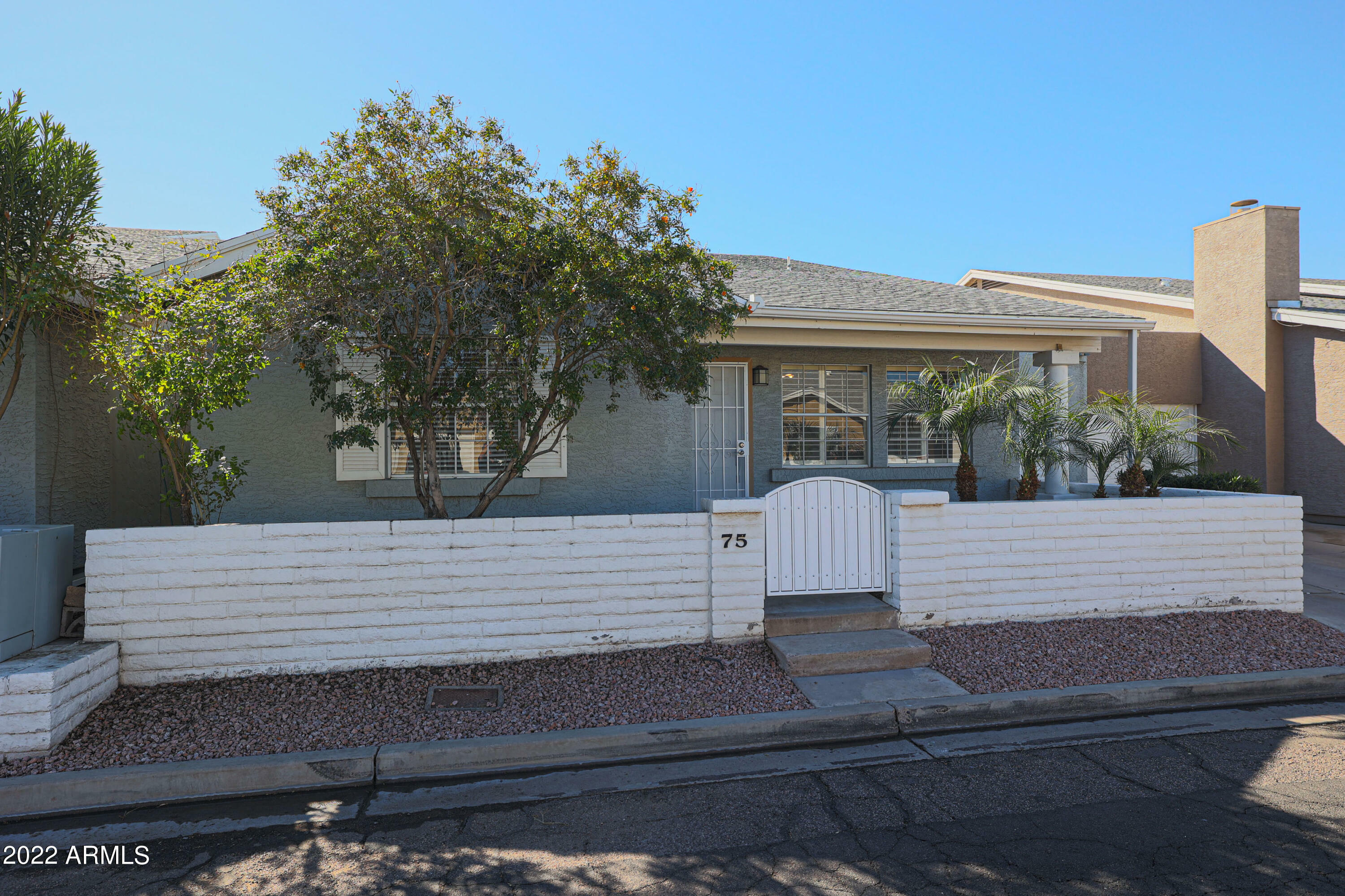 Property Photo:  2929 E Broadway Road 75  AZ 85204 