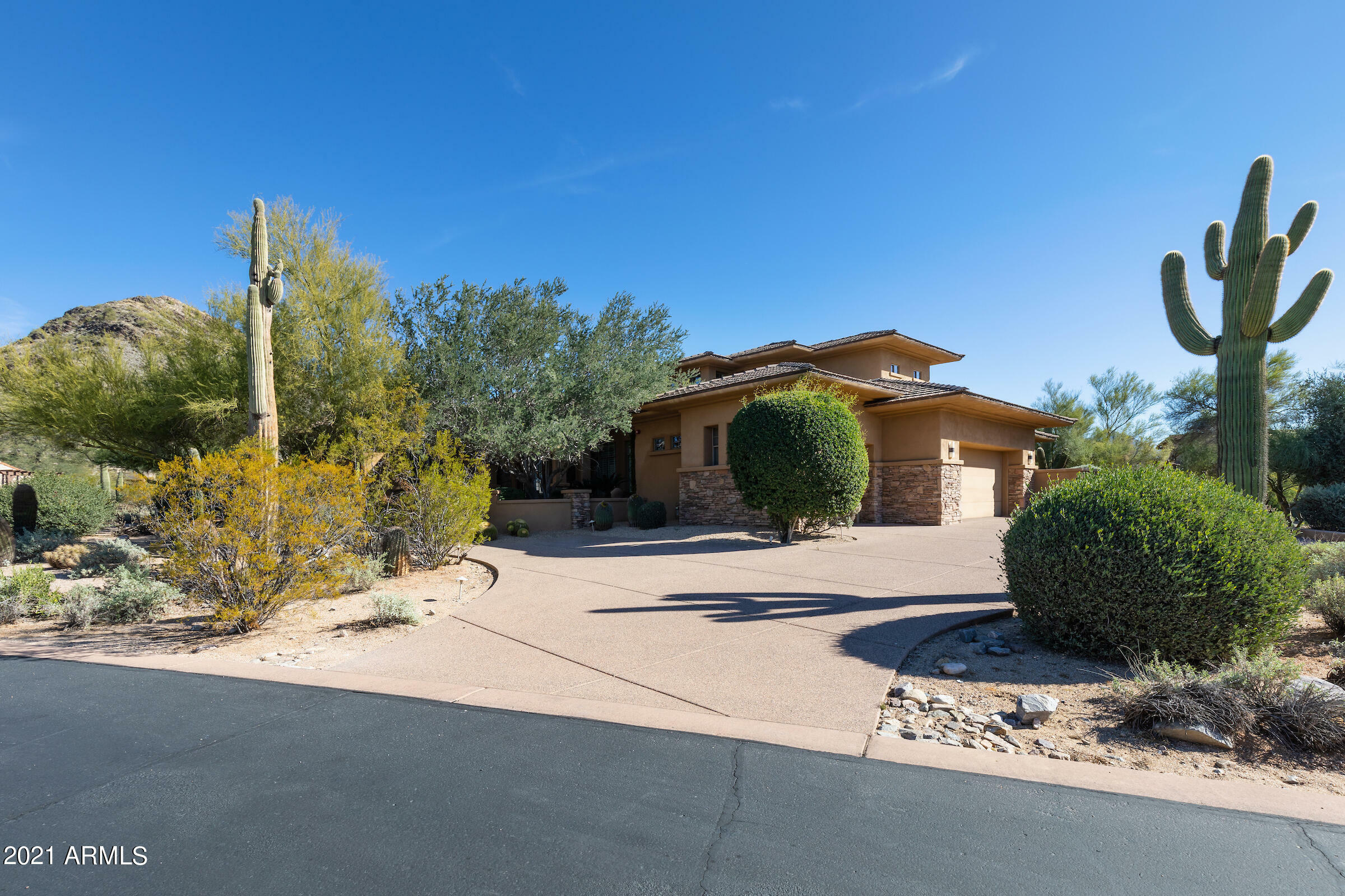 Property Photo:  9820 E Thompson Peak Parkway 616  AZ 85255 