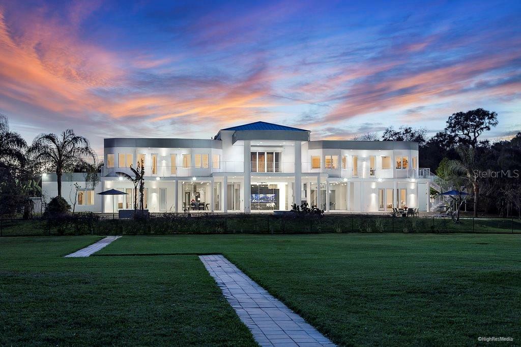 Property Photo: 2600 Phillippe Parkway FL 34695