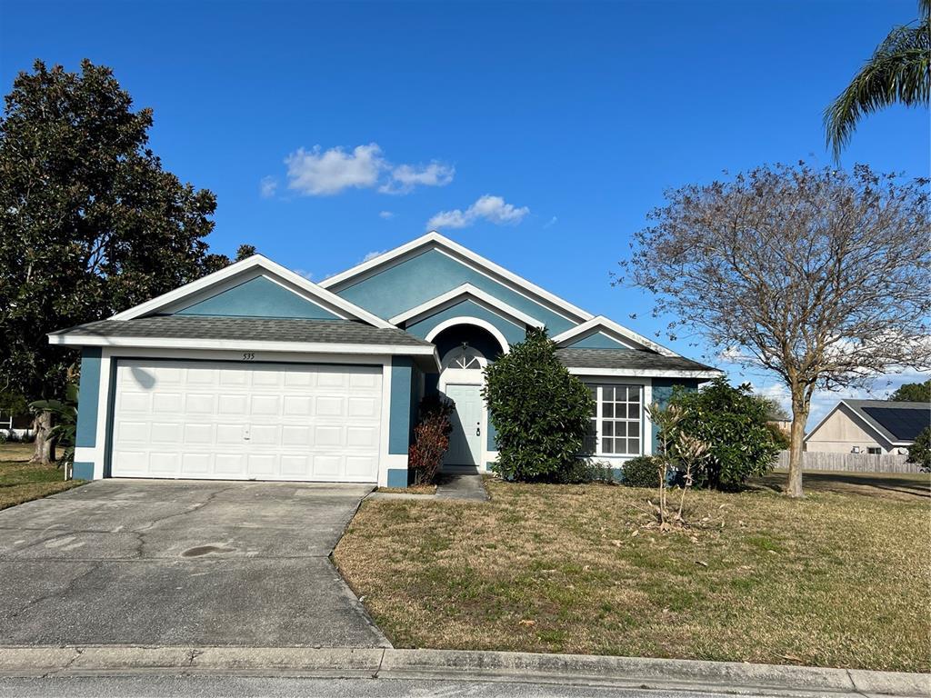 Property Photo: 535 Cornwallis Drive FL 33897
