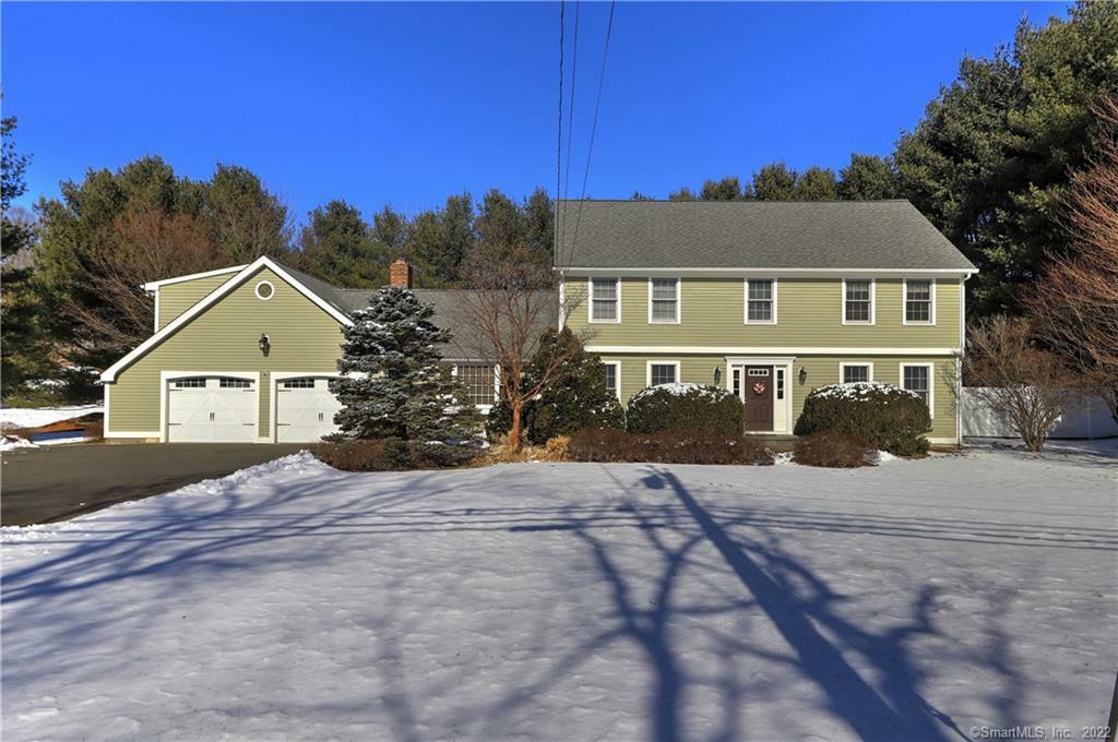 Property Photo:  72 Hattertown Road  CT 06468 