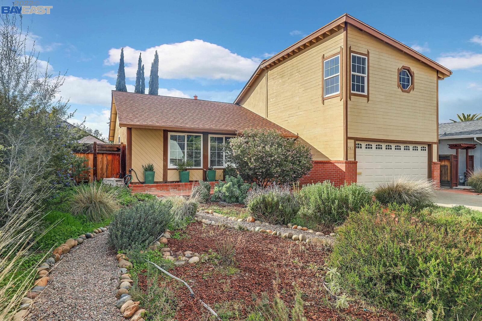 Property Photo:  582 Humboldt Way  CA 94551 