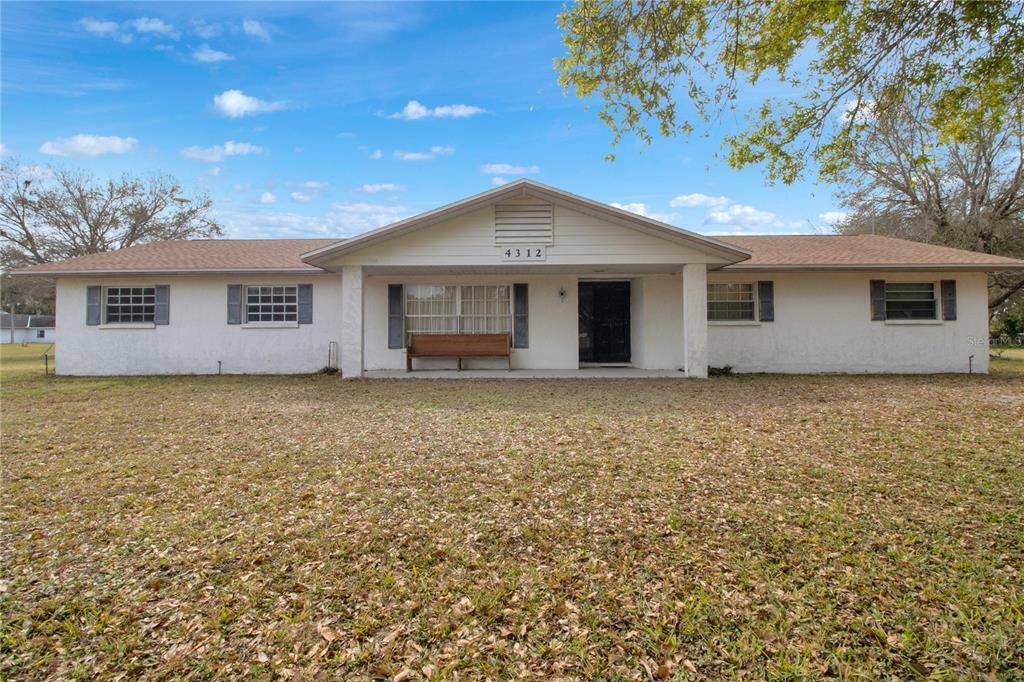 Property Photo:  4312 34th Avenue E  FL 34208 